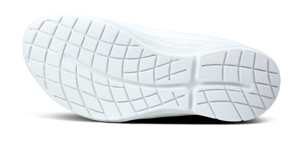 5076WHITE_shot7
