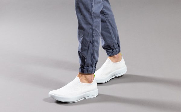 Mens_WhiteChecker_2