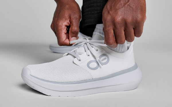 Mens_WhiteStride1